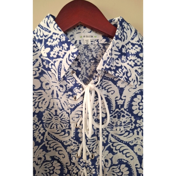 BD Collection | Long-Sleeve Printed Lace-Up Collared Top - Picture 2 of 4